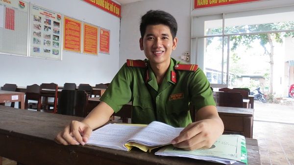 Những gương mặt điểm 10