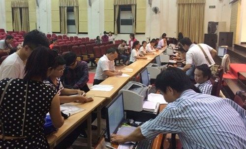 Chuyên gia tuyển sinh khuyên thí sinh không nên lãng phí nguyện vọng 1