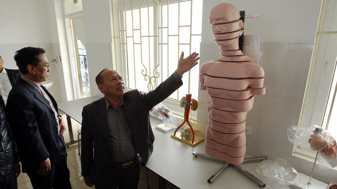 ĐH Kinh doanh và Công nghệ rút tin điểm chuẩn ngành y