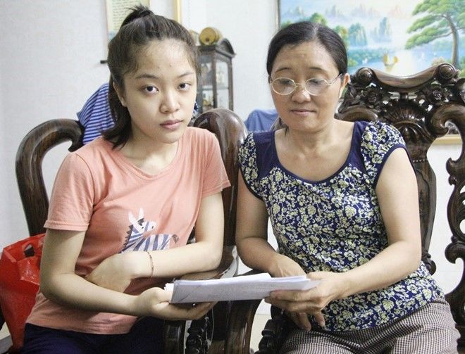 Ba nữ sinh điểm cao trượt trường công an