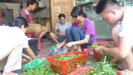 Làm thuê từ bé, nữ sinh đạt 30 điểm khối C