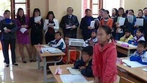 Bức ảnh dự giờ hàng ngàn lượt like