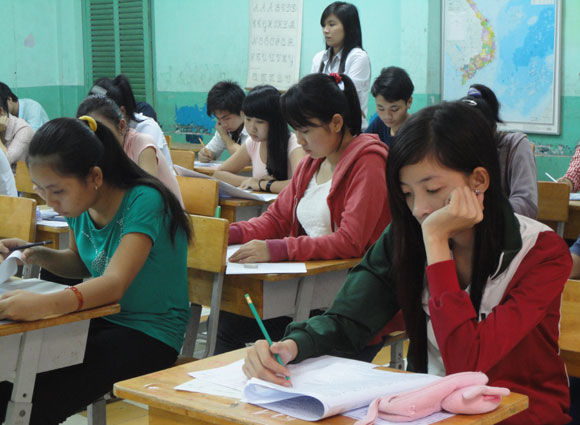 Lò luyện hồi sinh dạy thi trắc nghiệm