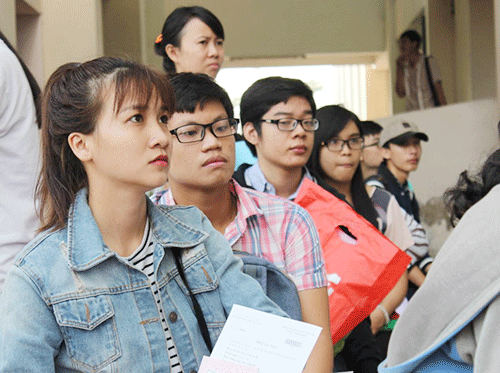 Học sinh hoang mang vì ma trận đề thi thử online