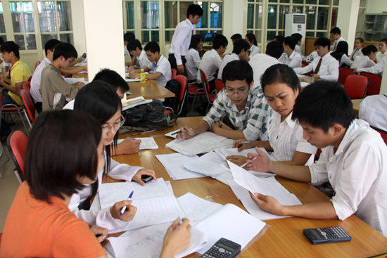 Khảo sát cung - cầu lao động để mở ngành hợp lý hơn