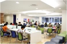 Hội thảo khám phá học bổng, ngành dễ kiếm việc và chuyển tiếp