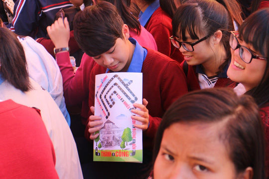 Chênh vênh, tân sinh viên sớm buông chèo