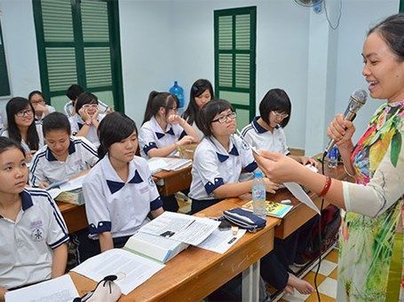 Tốn hàng nghìn tỷ, thi trắc nghiệm không công bằng?