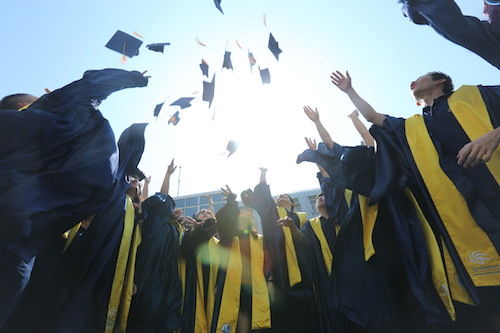 Đường đến các trường đại học hàng đầu thế giới: Lựa chọn chương trình Tú tài Quốc tế (IB) hay A-level?