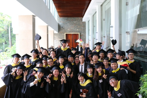 Đại học Hồng Bàng tuyển sinh ngành Luật kinh tế