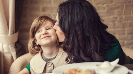 Cách dạy con "không thành công cũng phải thành danh" của Lý Quang Diệu