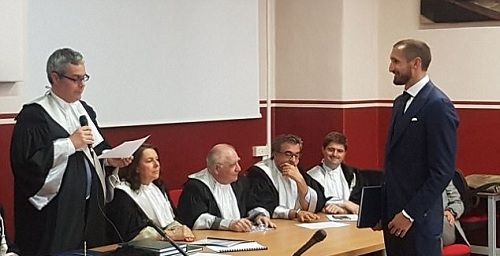 Chiellini nhận bằng thạc sĩ