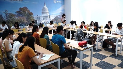 Luyện thi Ielts “không sợ hãi” chuẩn Úc