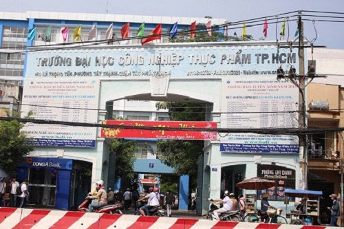 Điểm sàn Đại học Công nghiệp thực phẩm TP.HCM là 17 và 15,5 điểm cho các ngành