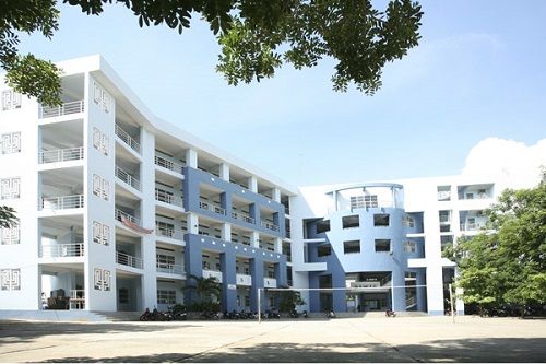 Đại học Phan Thiết tuyển sinh đào tạo đại học văn bằng 2