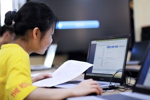 Nên ưu tiên điểm số hay thứ tự điều chỉnh nguyện vọng?