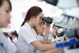 Điểm chuẩn đại học 2017 vào ngành Y khoa cao chót vót