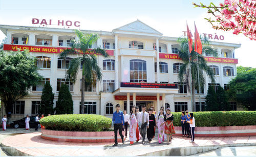 Đại học Tân Trào công bố điểm chuẩn 2017