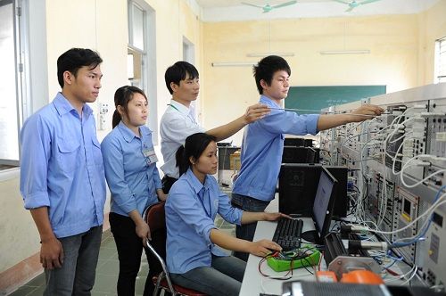 Các trường nghề bắt đầu lo lắng sẽ thiếu chỉ tiêu