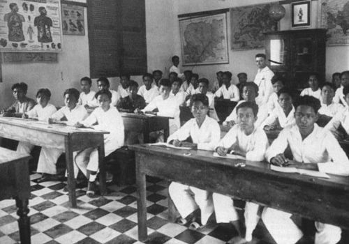 Chương trình học và thi tú tài thời Pháp như thế nào? Chương trình học và thi tú tài thời Pháp như thế nào?