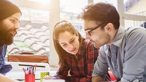 5 tố chất giúp bạn luôn tỏa sáng trong công việc 