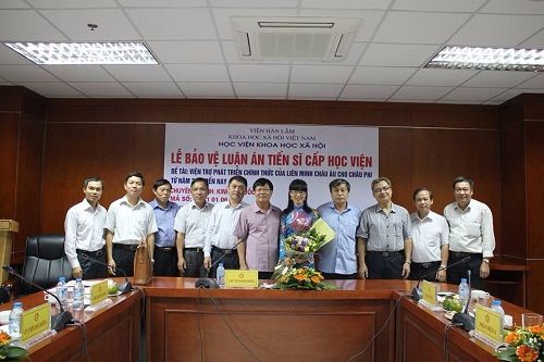 Vấn nạn tuyển sinh "râu ông nọ cắm cằm bà kia" tại Học viện Khoa học Xã hội