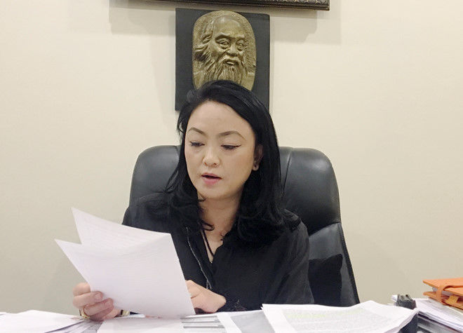 Cô giáo làm bảng tường trình sau khi bị tố hà khắc với học sinh Cô giáo làm bảng tường trình sau khi bị tố hà khắc với học sinh