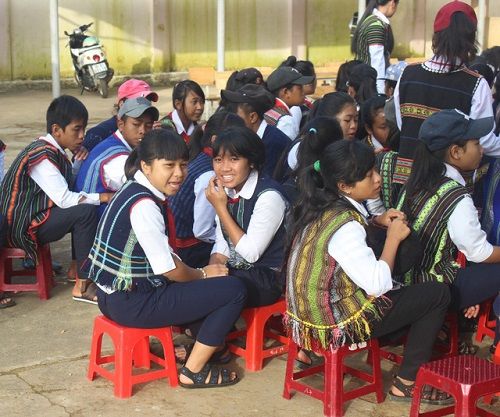 Lễ khai giảng của trường Dân tộc nội trú, Lâm Đồng Lễ khai giảng của trường Dân tộc nội trú, Lâm Đồng