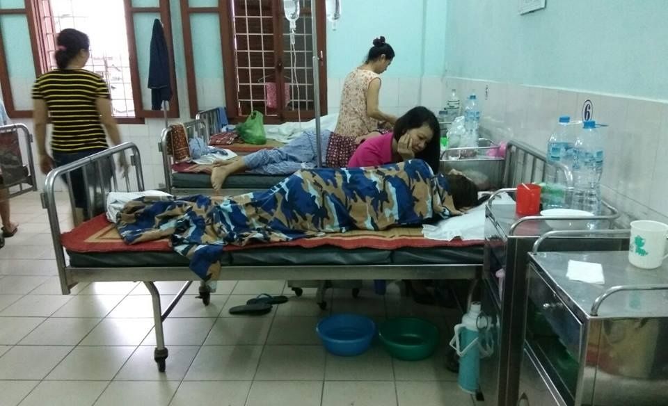 UBND Hải Phòng yêu cầu cô giáo nghi tự tử chấp hành việc chuyển trường