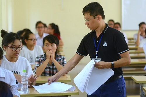 Thi THPT quốc gia 2018 không công bố đề thi minh họa: Thầy và trò băn khoăn!