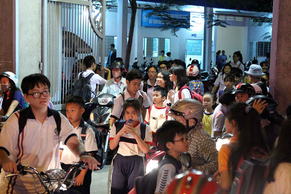 Kiểm tra đột xuất các trường có tổ chức dạy thêm tại Tân Bình 