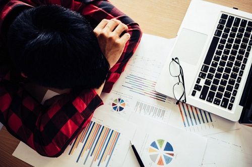 7 kẻ "phá bĩnh" nơi công sở, phải làm sao?