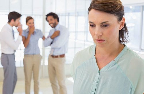 Những thói quen xấu phá hỏng mối quan hệ của bạn - Ảnh 1