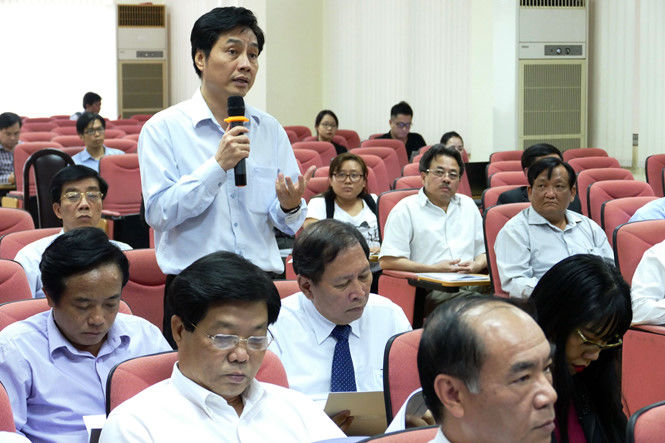 Tranh cãi về cách gọi tên 'đại học' hay 'trường đại học'? Tranh cãi về cách gọi tên 'đại học' hay 'trường đại học'?