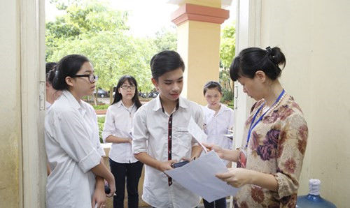 Tuyển sinh lớp 10: Khi nào Hà Nội tổ chức thi môn Ngoại ngữ?