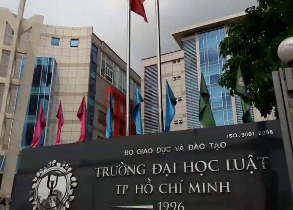 Những lưu ý đặc biệt đối với thí sinh xét tuyển vào trường Đại học Luật TP.HCM năm 2018