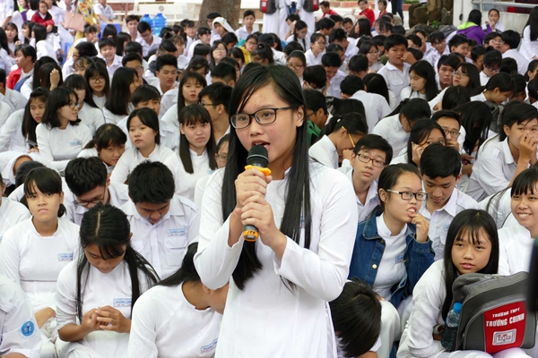 Chọn trường, chọn ngành luôn là mối bận tâm hàng đầu của học sinh cuối cấp Chọn trường, chọn ngành luôn là mối bận tâm hàng đầu của học sinh cuối cấp