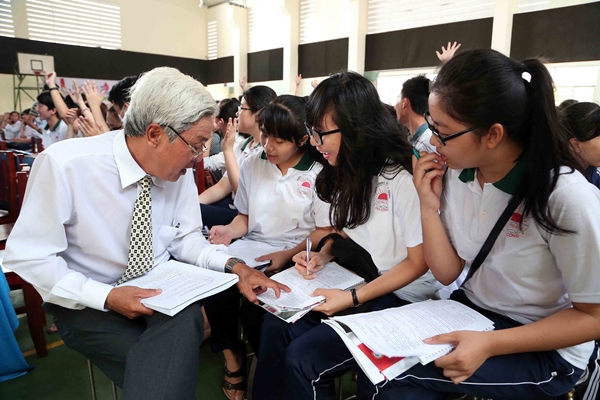 Hướng dẫn các cách tìm kiếm trường ĐH - CĐ, ngành nghề học theo điểm chuẩn tại Kênh Tuyển Sinh