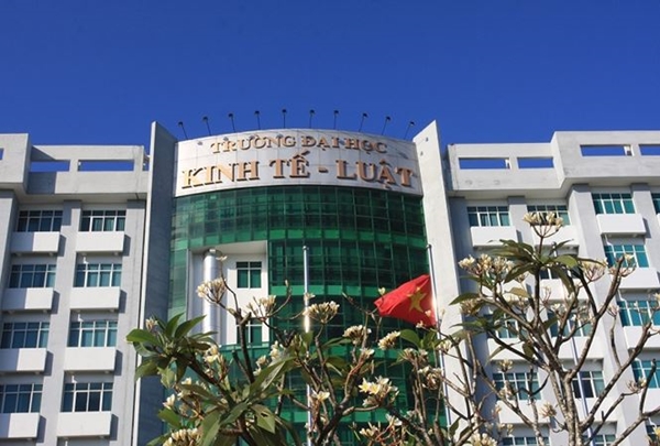 Thông tuyển sinh trường ĐH Kinh tế - Luật TP.HCM năm 2018