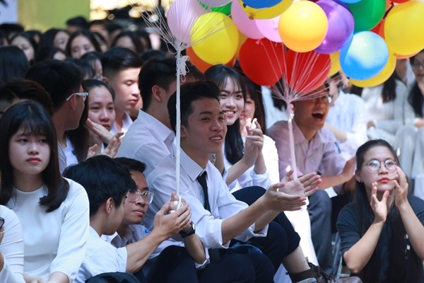 Thông báo thu hồi đề án đổi mới thi tuyển 749 tỷ đồng của Bộ GD&Đ