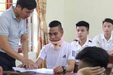 Thí sinh gặp tại nạn: "nẹp cổ vẫn cố gắng đi thi THPT Quốc Gia"