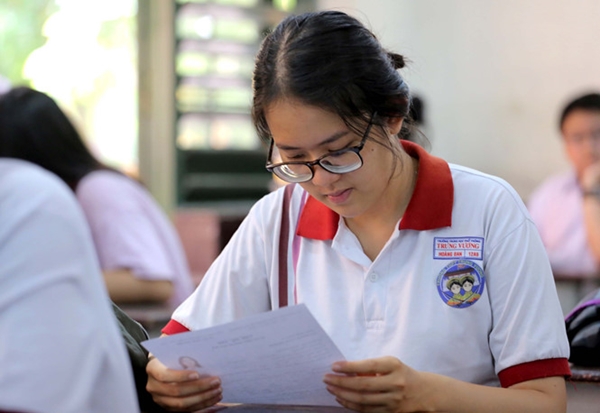 Cấu trúc đề văn và cách hỏi nghị luận khác lạ gây nhiều khó khăn cho thí sinh