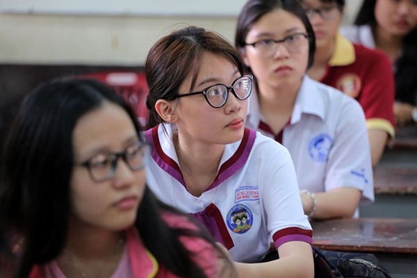 Cấu trúc đề văn và cách hỏi nghị luận khác lạ gây nhiều khó khăn cho thí sinh