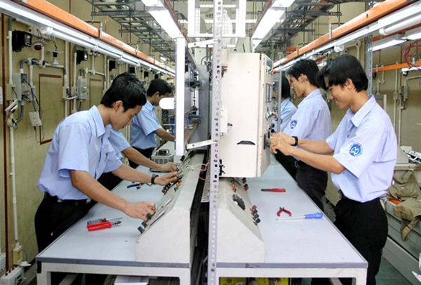 Những con số chỉ tiêu không tưởng! Những con số chỉ tiêu không tưởng!