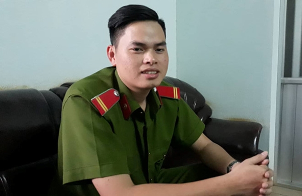 Chiến sĩ nghĩa vụ đạt điểm 10 môn Lịch sử trong kỳ thi THPT Quốc gia 2018 - Ảnh 1