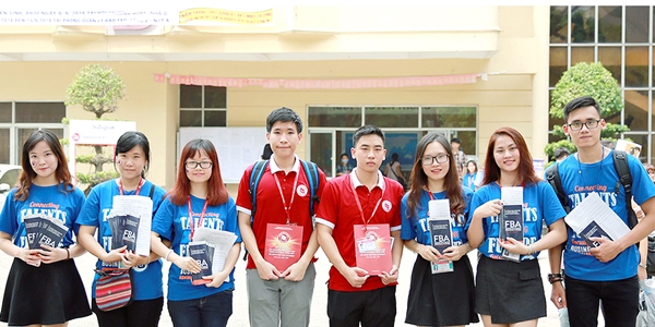 Đại học Ngoại thương hạ điểm sàn xét tuyển năm 2018 - Ảnh 1