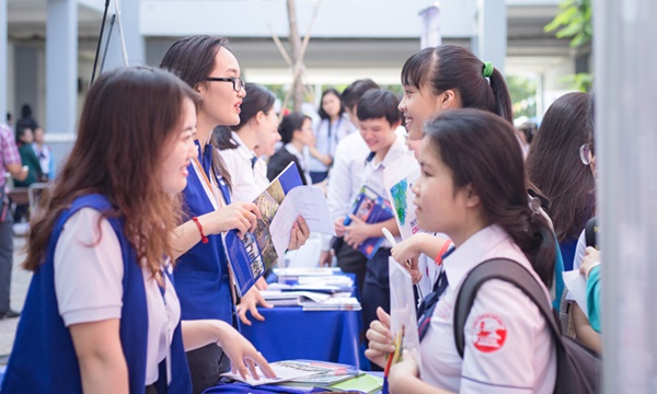 Điều kiện xét tuyển học bạ THPT của ĐH Văn Lang năm 2018 Điều kiện xét tuyển học bạ THPT của ĐH Văn Lang năm 2018