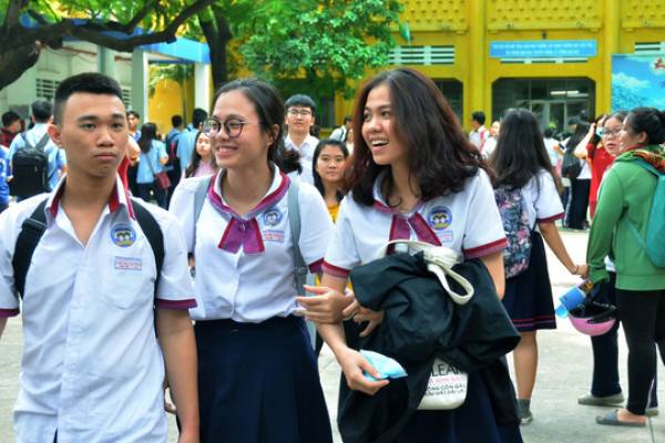 Dự đoán điểm chuẩn đại học năm 2018 giảm từ 1  đến 4 điểm Dự đoán điểm chuẩn đại học năm 2018 giảm từ 1  đến 4 điểm