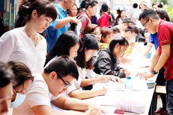 Hướng dẫn cách viết sơ yếu lý lịch hồ sơ nhập học đại học 2018