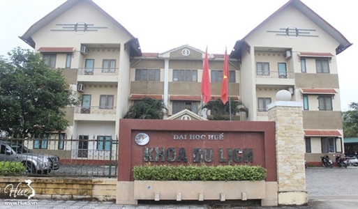 Khoa du lịch - ĐH Huế thông báo điểm sàn xét tuyển 2018
